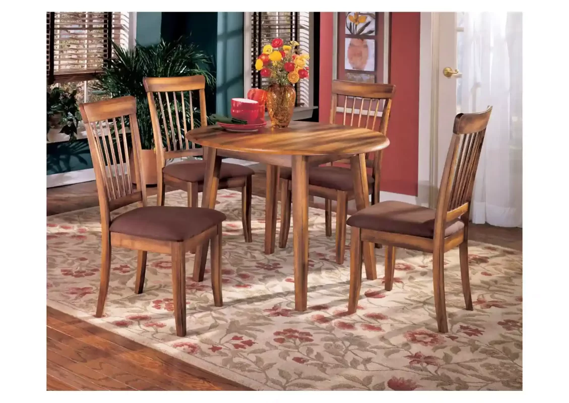 The Grindleburg Dining Table and 4 Chairs